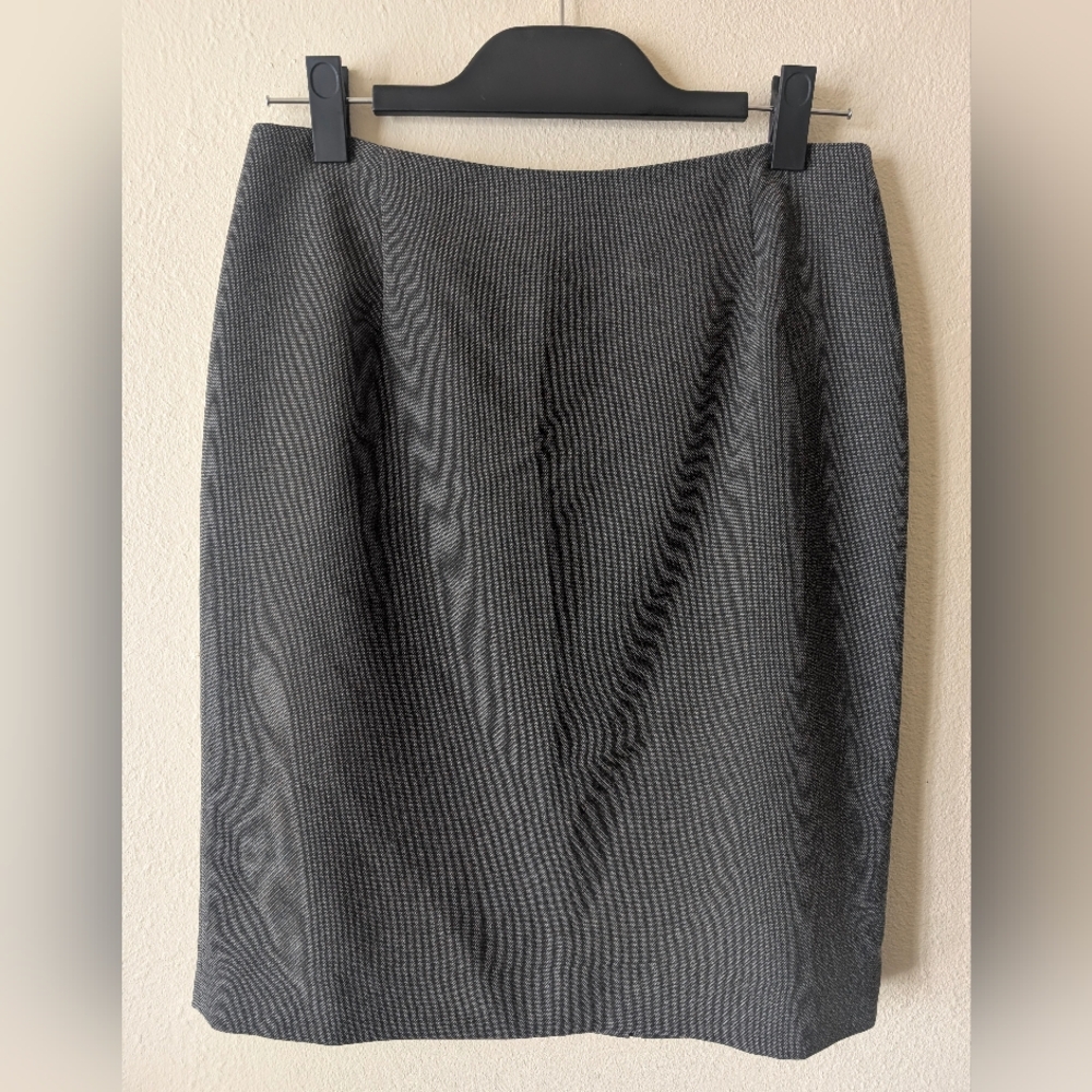 LOFT Ann Taylor Charcoal Pencil Skirt Office